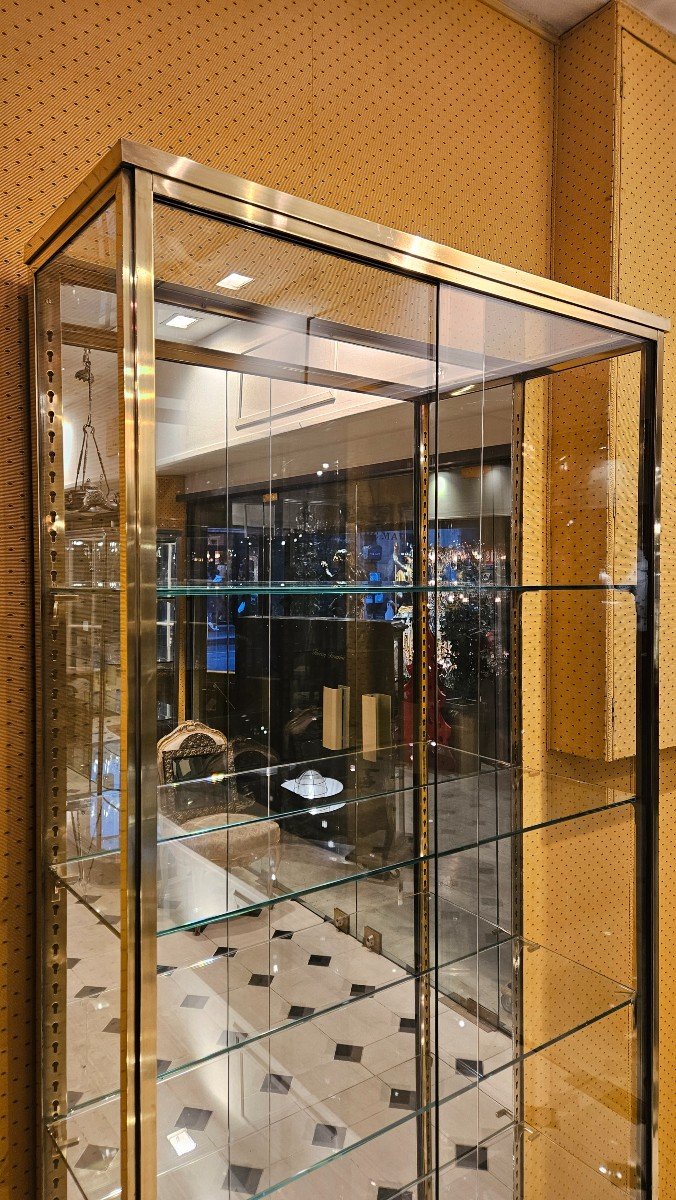 Large Art Deco Period Brass Display Case.-photo-4