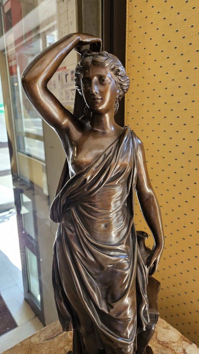 Bronze Représentant Vénus-photo-4