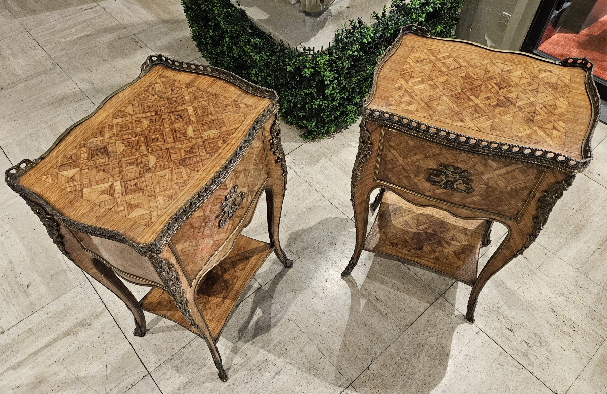Paire de tables de salon, chevets de style régence époque 1900.-photo-5