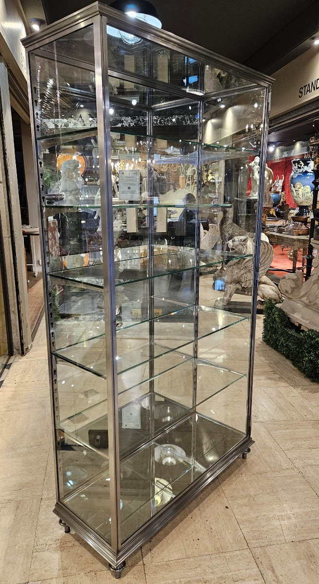 Vitrine d’exposition en acier poli –Début du XXème siècle.-photo-2