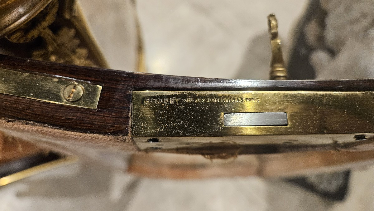 Petite vitrine de salon de style Louis XV Signée Boudet à Paris.-photo-8