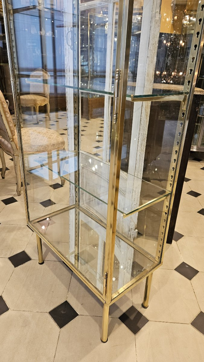 Vitrine en laiton toutes faces ouvrant par une porte à Gauche début XX° siècle-photo-3