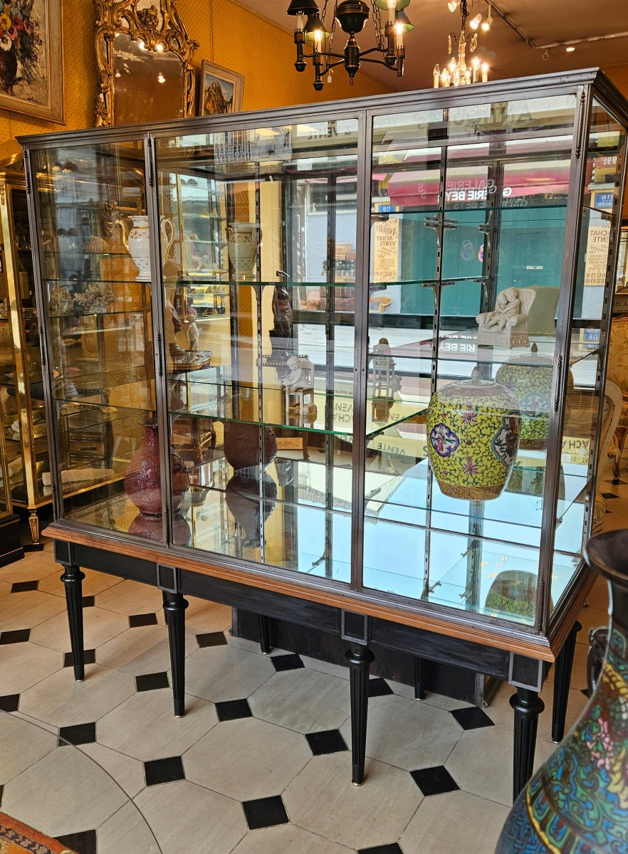 Grande Vitrine De Présentation  en acier poli.Fin du XIX°Siècle-photo-2