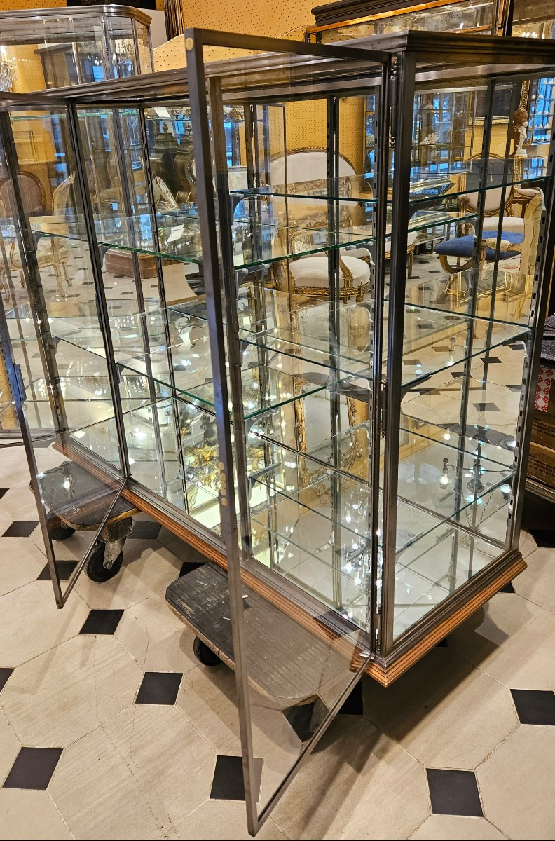 Grande Vitrine De Présentation  en acier poli.Fin du XIX°Siècle-photo-8