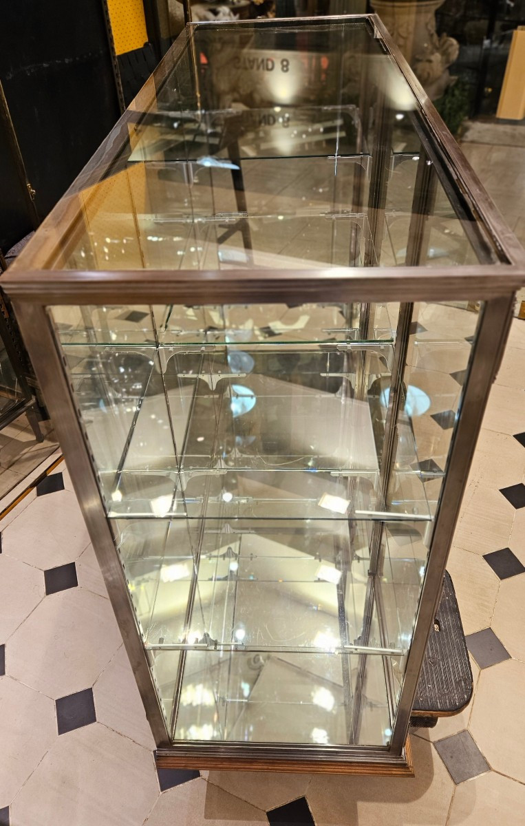 Grande Vitrine De Présentation  en acier poli.Fin du XIX°Siècle-photo-4