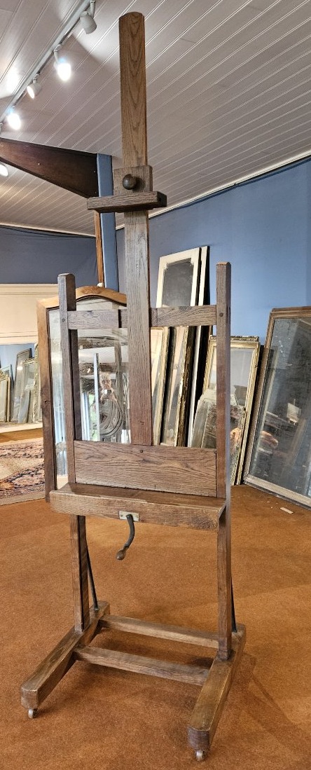 Painter's Easel - 20th Century.-photo-3