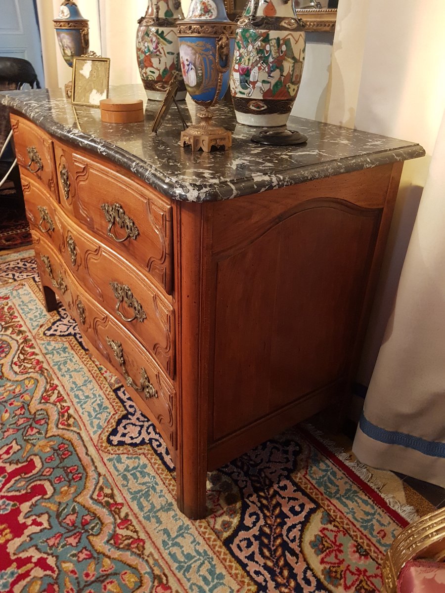 Commode Parisienne d'époque Régence En Noyer. -photo-1