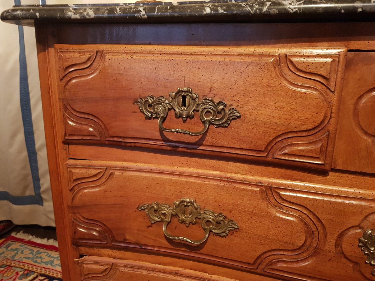 Commode Parisienne d'époque Régence En Noyer. -photo-3