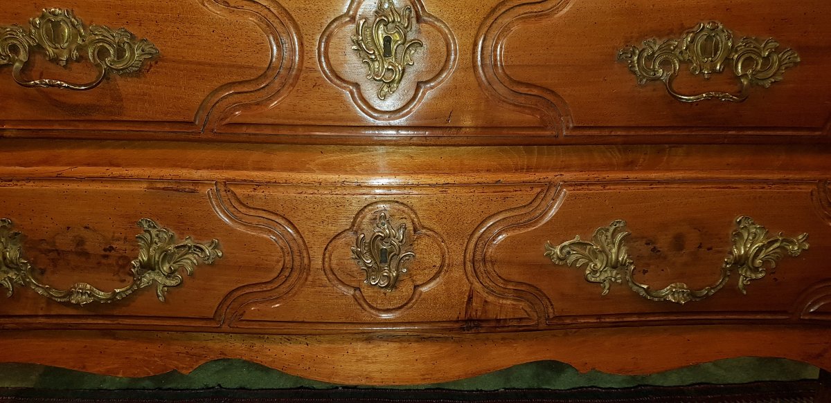 Commode Parisienne d'époque Régence En Noyer. -photo-5