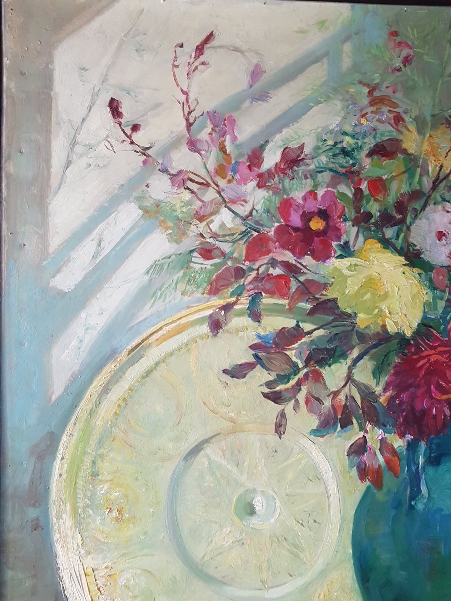 A Bouquet Of Flowers In A Vase Next To A Moroccan Tea Tray. Signed Gaston Durel -photo-2