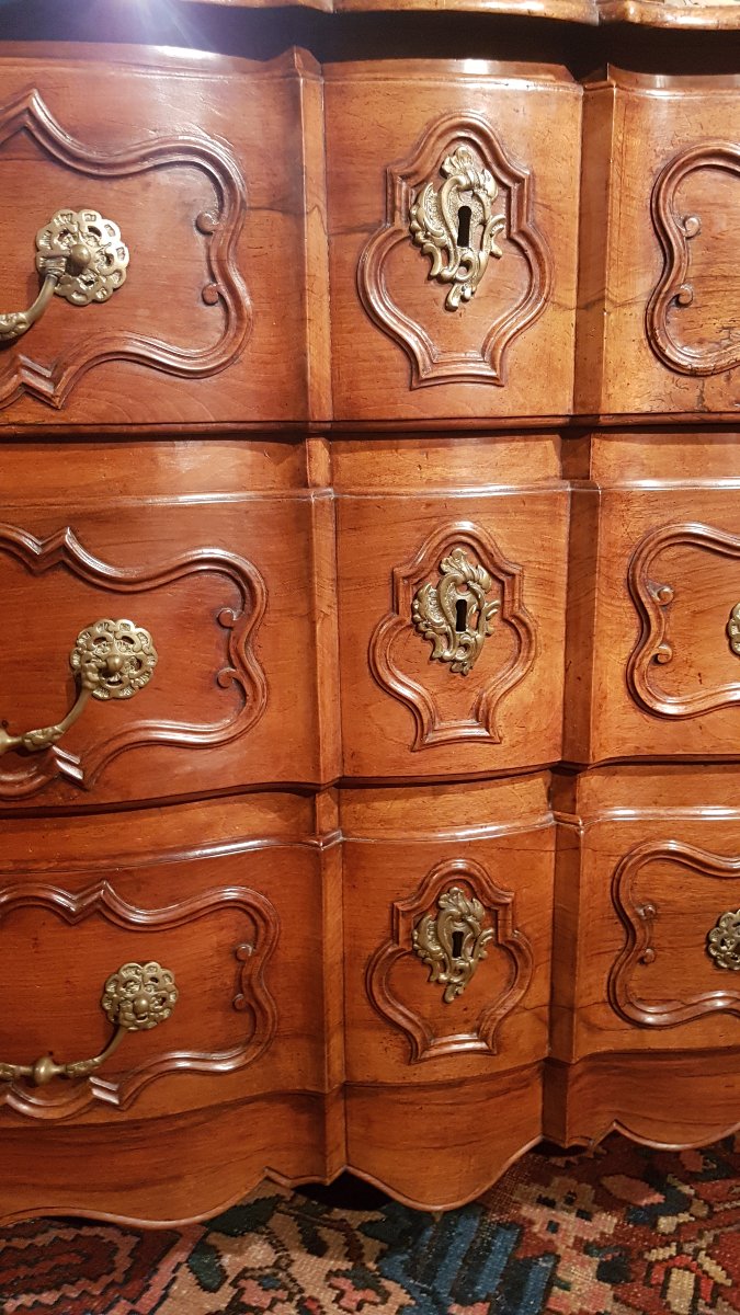 Louis XV-era Chest Of Drawers In The -photo-4