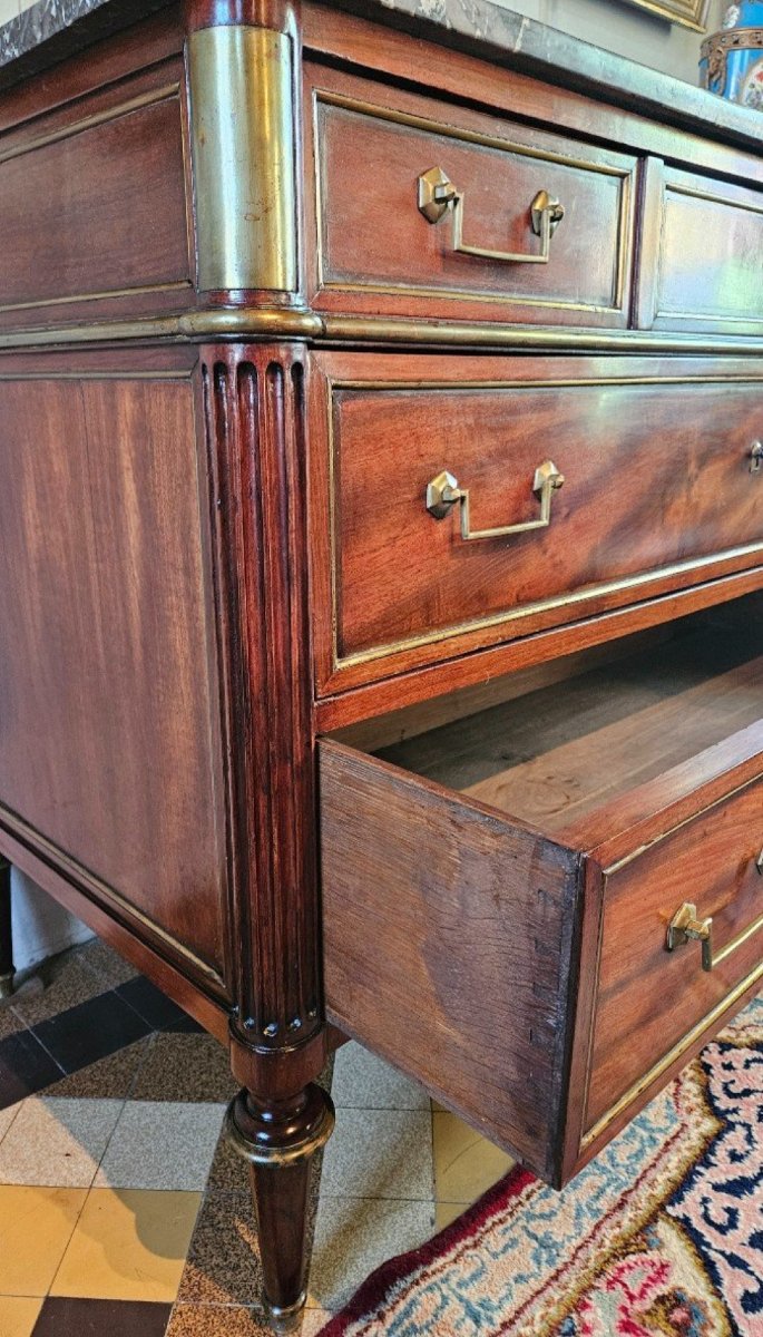 Commode d'époque Louis XVI En Acajou.-photo-4