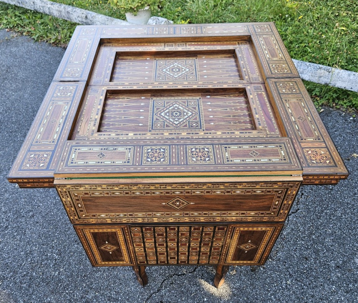 Table à jeux syrienne début XX siècle.-photo-2