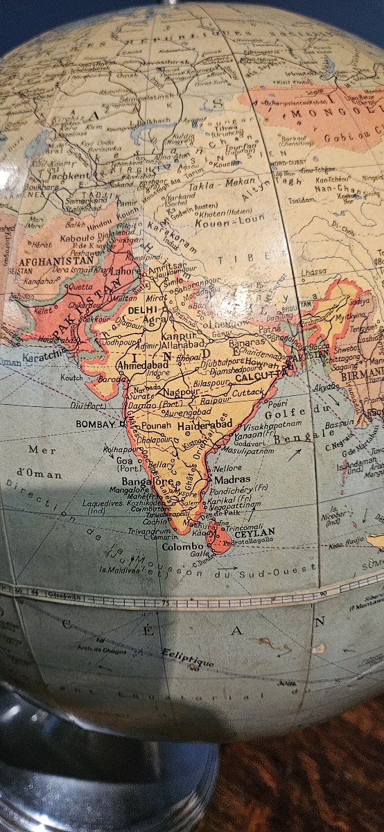 Taride World Map With Aluminum Stand, 1950s.-photo-3
