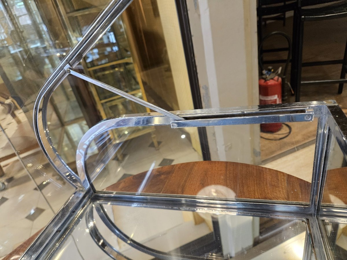 Countertop Display Cabinet With A Curved Hinged Door Made Of Chrome-plated Brass.-photo-3