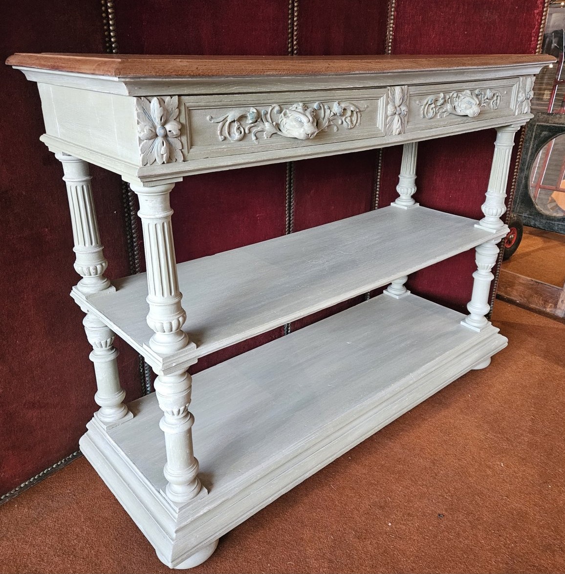 Console desserte fin du XIXème siècle patine vert de gris.