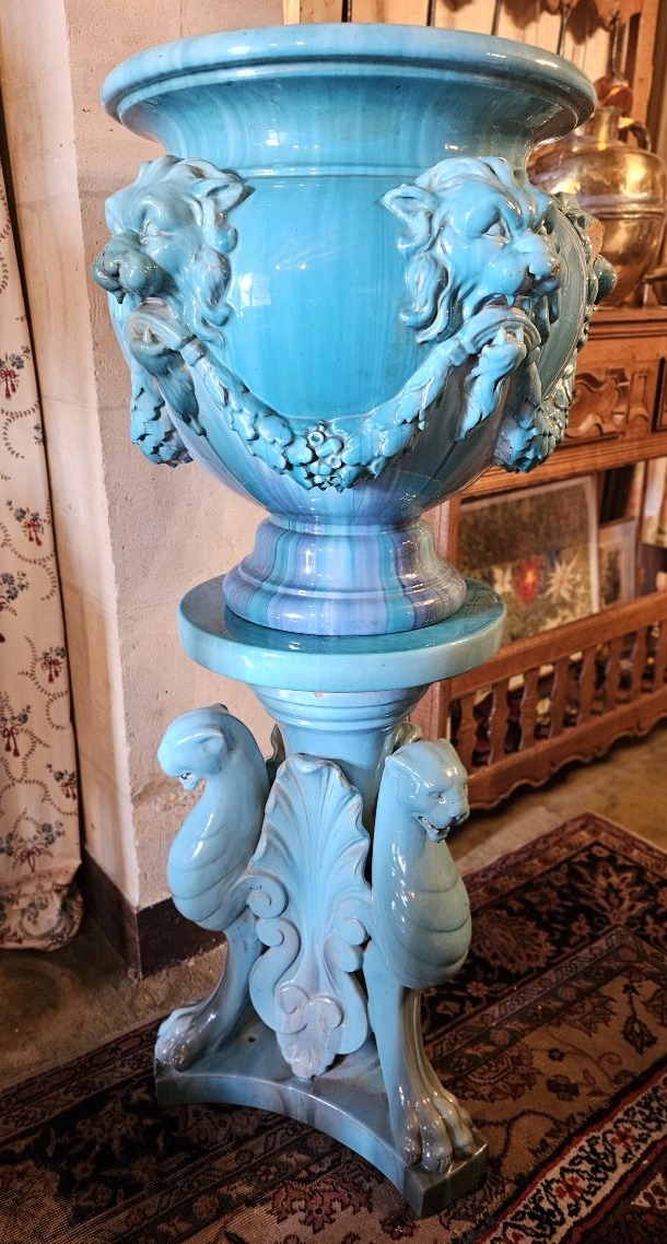 Grande colonne en faïence emmaillée bleu turquoise par Massier.