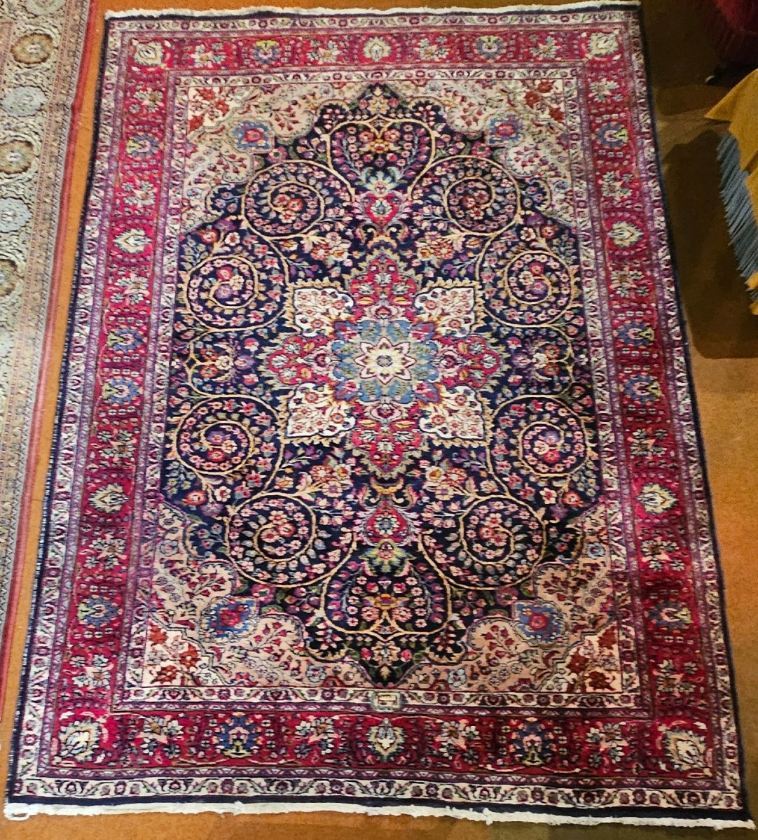 Tapis persan Tabriz . 