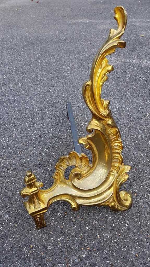 Paire de chenets de style Louis XV en bronze doré.-photo-3