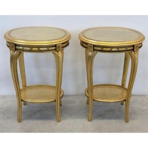 Paire de tables guéridons , sellettes ,en bois doré.