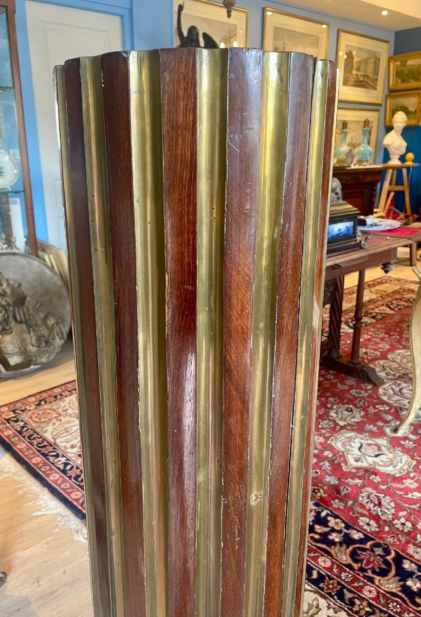 Haute colonne en acajou et cannelures laiton-photo-1