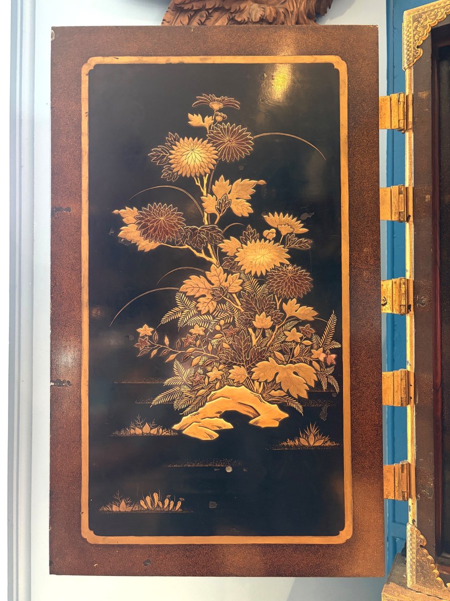 Japanese Lacquer Cabinet -photo-4