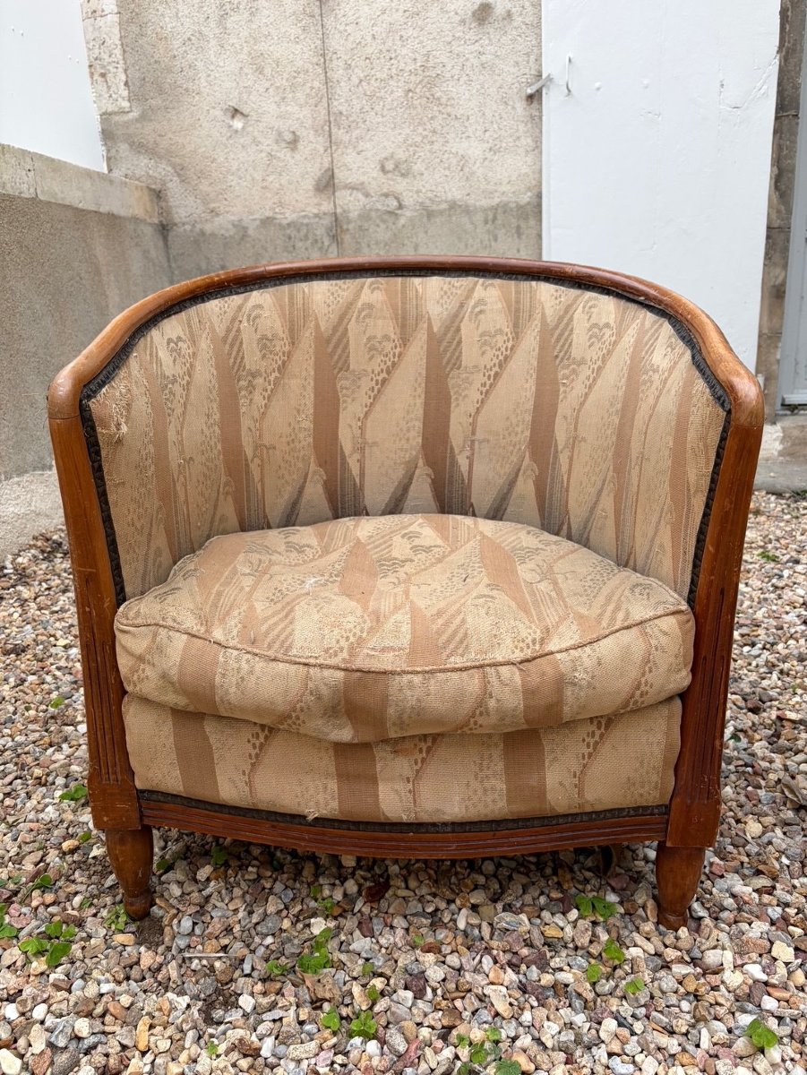 Art Deco Living Room Set: Sofa And Pair Of Armchairs In Need Of Reupholstering-photo-1