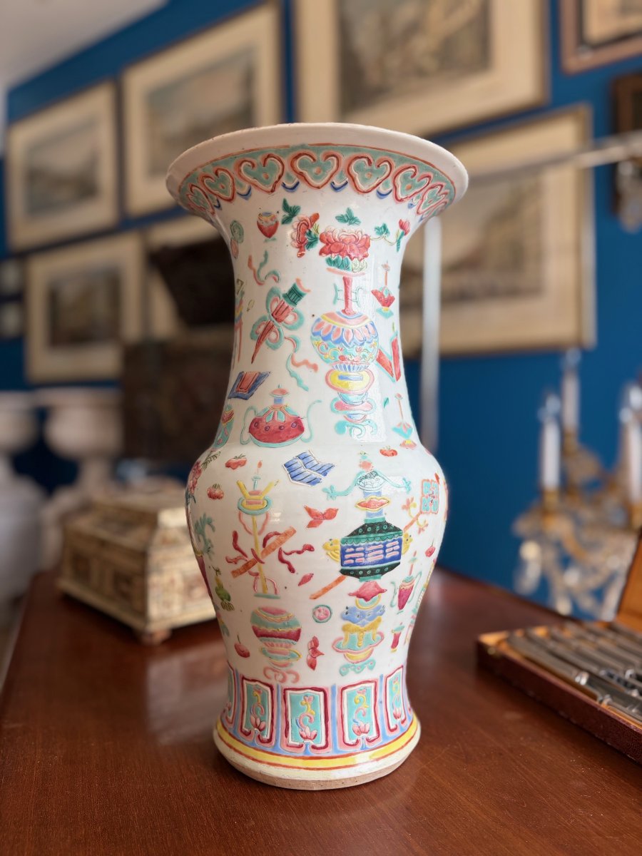 Chinese Vase With Scholars' Artifacts-photo-2