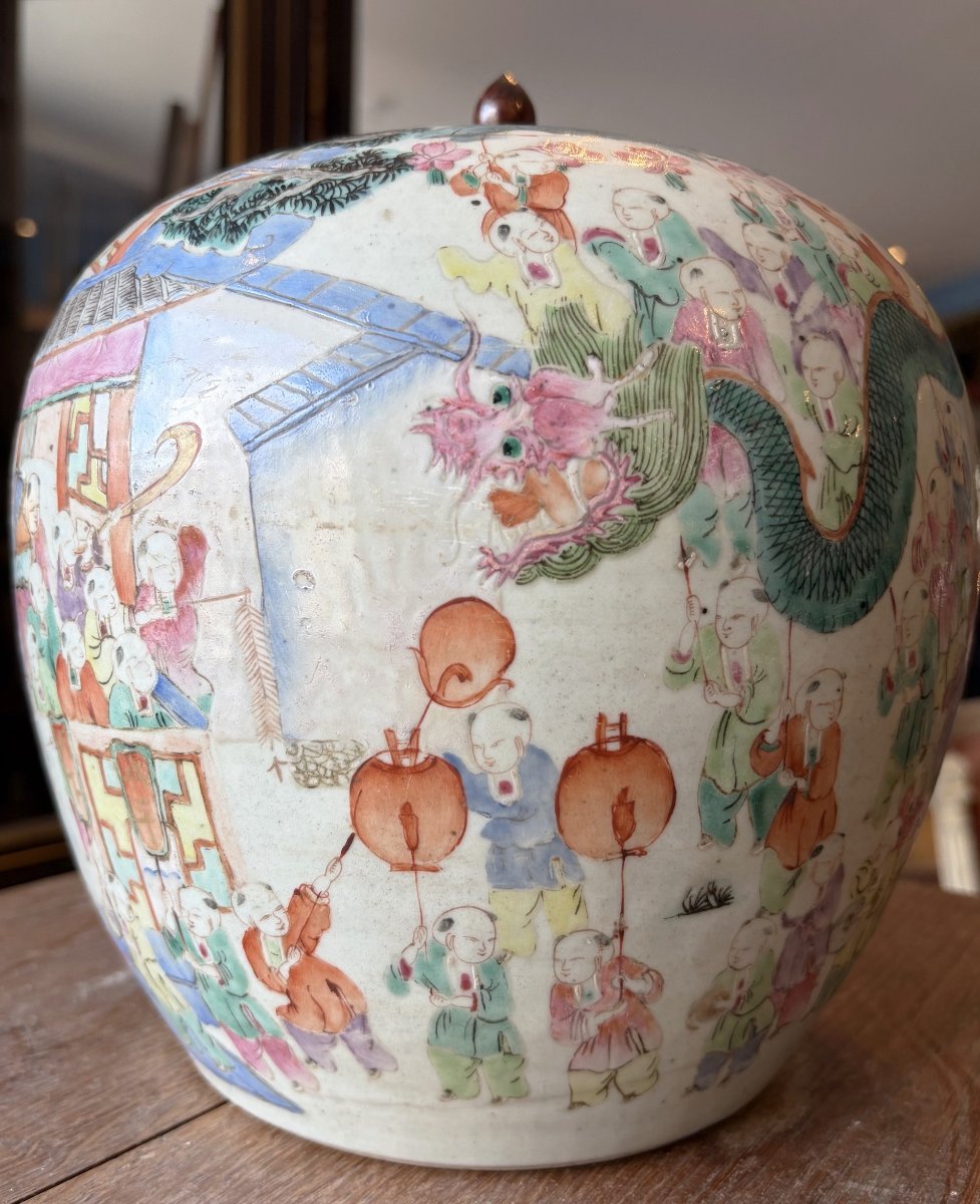 The Ginger Pot With A Hundred Children-photo-2