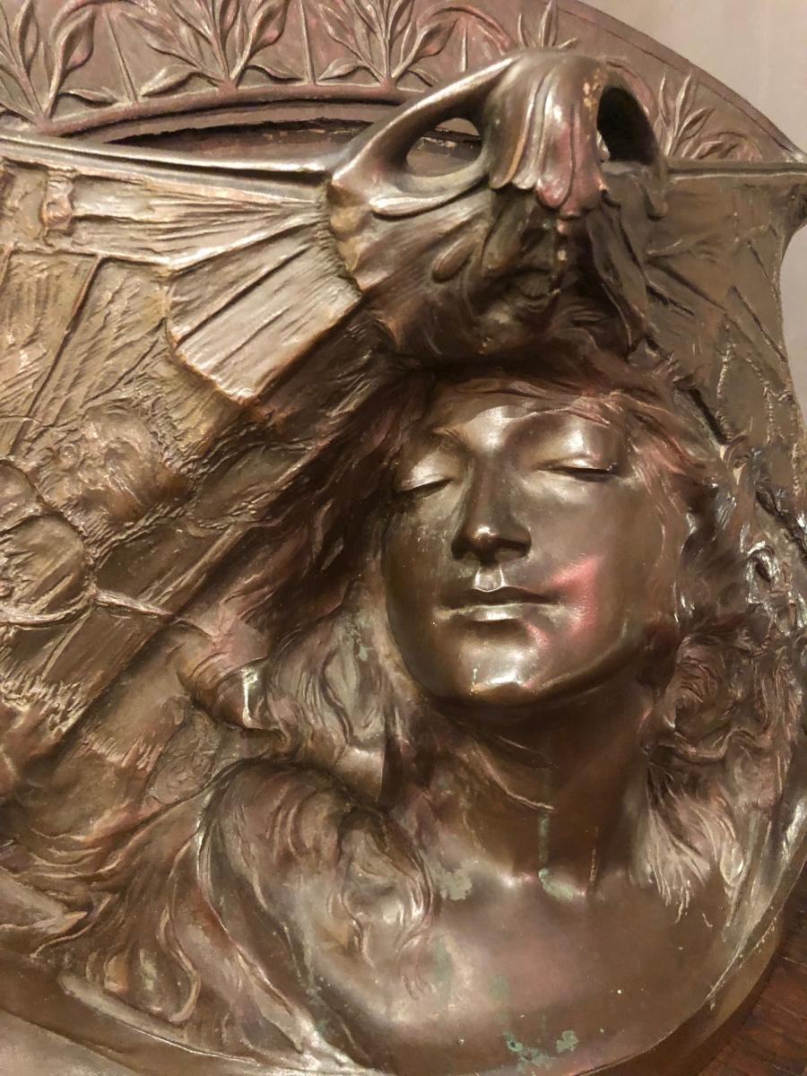 Sculpture symboliste en bronze Signée Paul  Berthoud 1902-photo-2