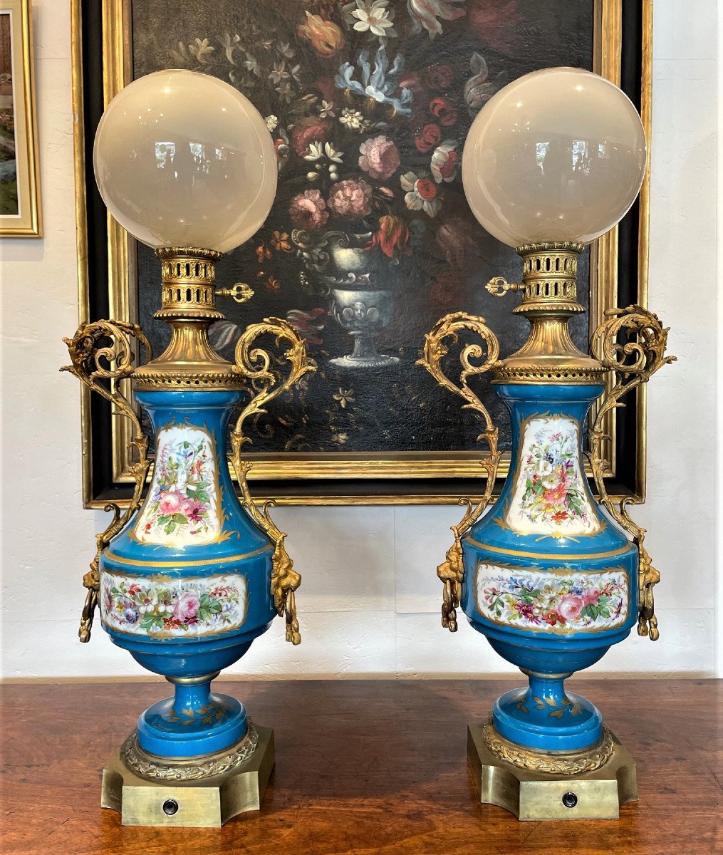 Pair Of Important Napoleon III Porcelain Lamps-photo-2
