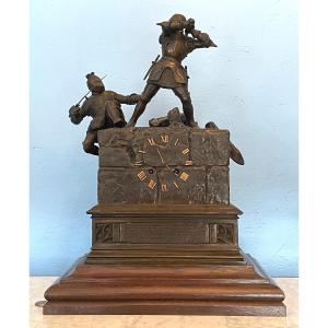 pendule néo-gothique en bronze