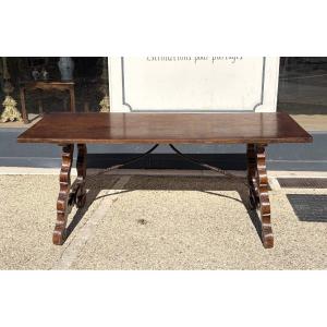 18th-century Spanish Walnut Table