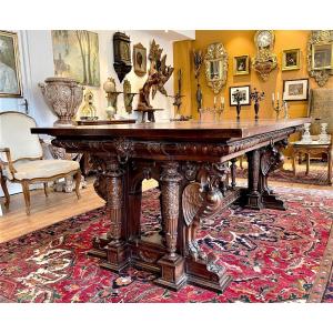 Table De Bibliotheque En Noyer Style Renaissance