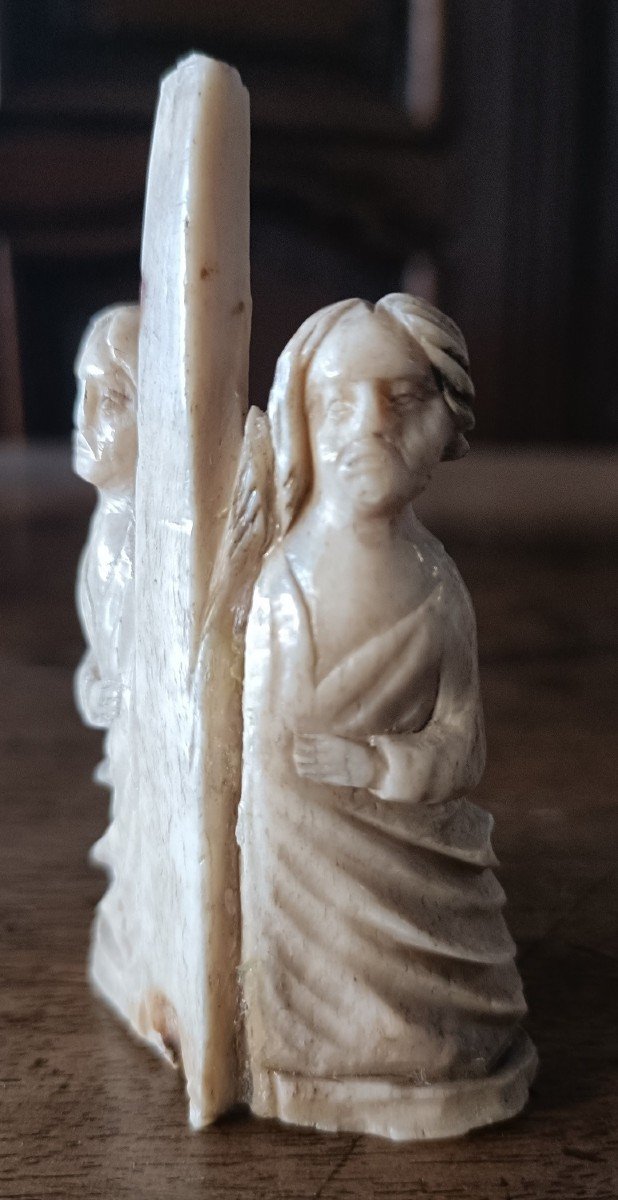 Two Carved Bone Figures-18th Century-photo-3