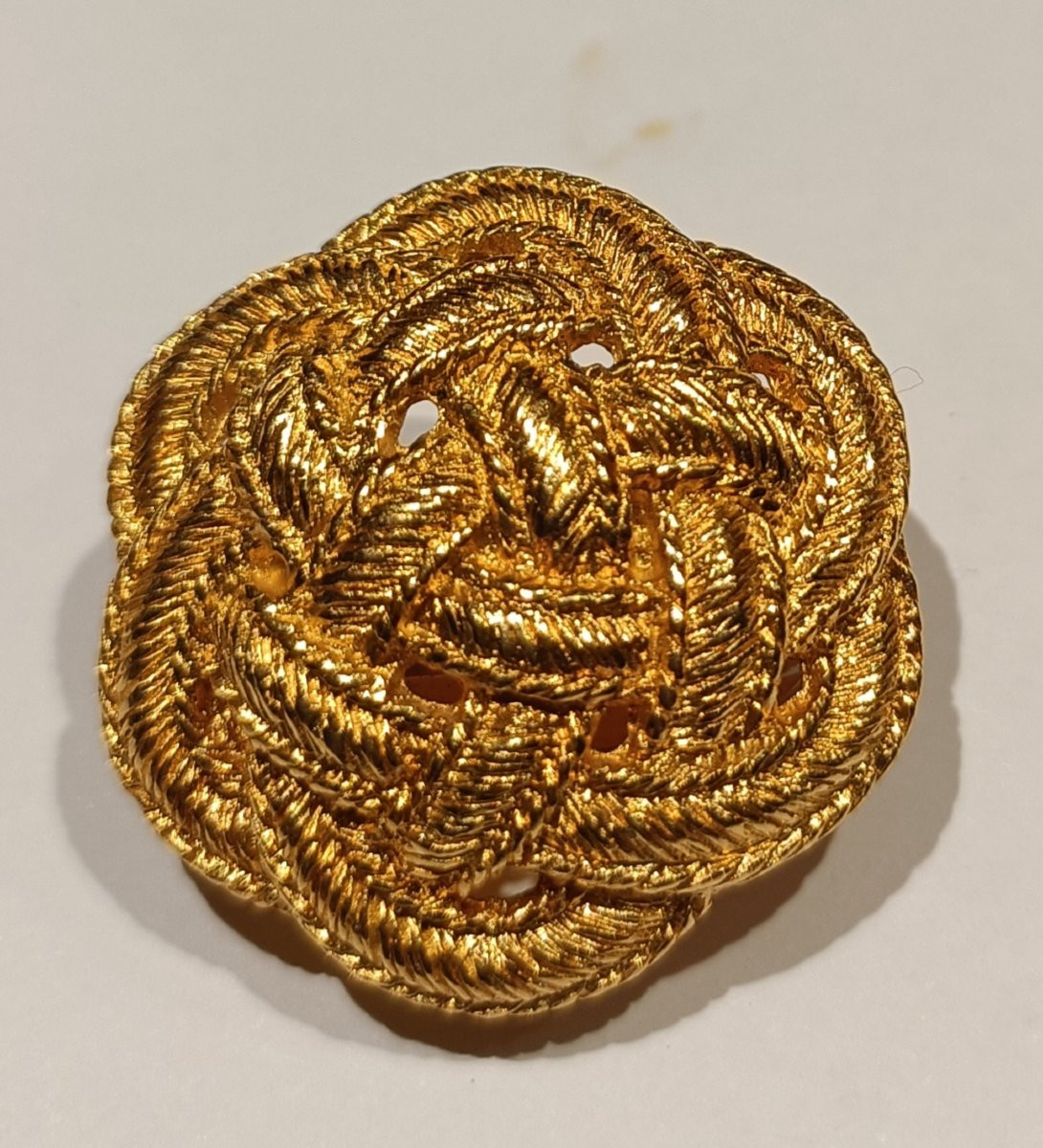 Ungaro - Pair Of Ear Clips -photo-3