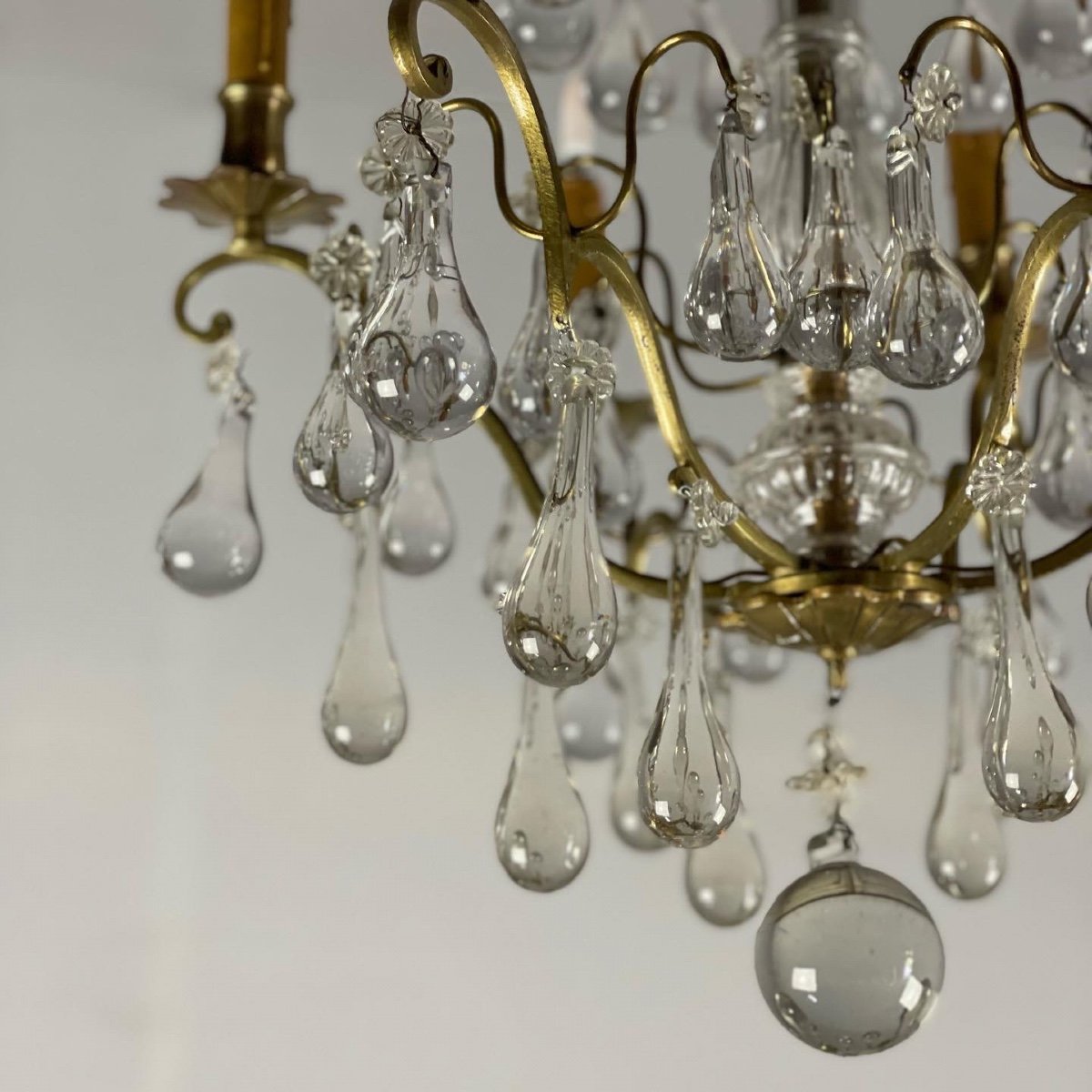 Chandelier In Gilt Bronze Garnished With Pampilles In The Shape Of Drops-photo-2