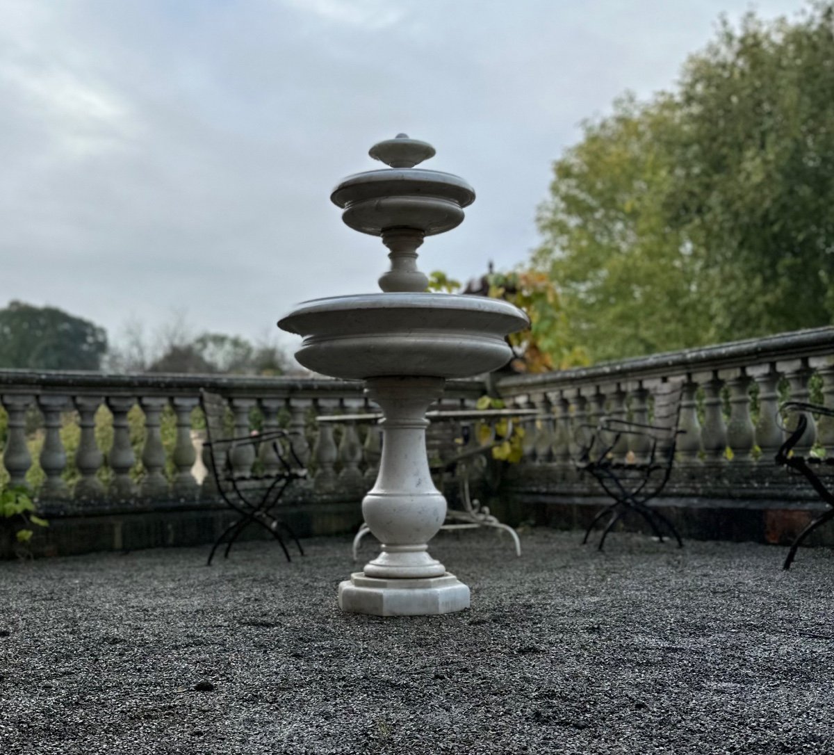 Fontaine En Marbre De Carrare, Vers 1880 -photo-1