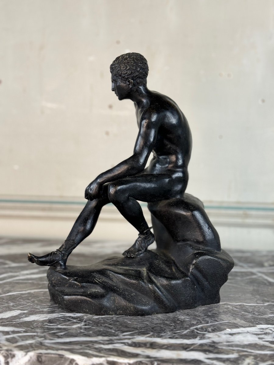 Hermès At Rest, Bronze With Black Patina, Very Beautiful Quality Of 19th Century Carving-photo-7