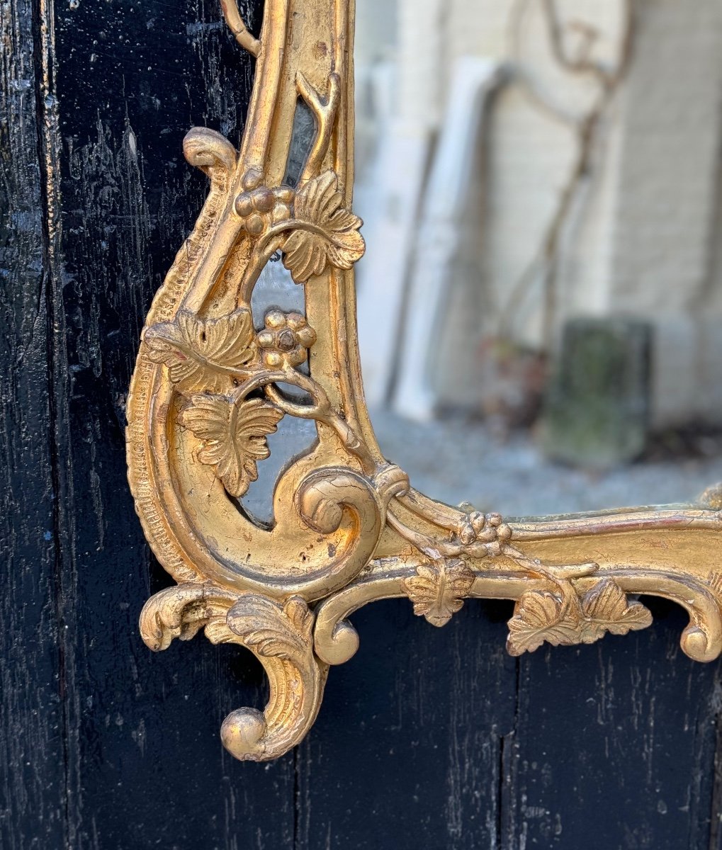 Miroir Louis XV En Bois Sculpté Et Doré à Parecloses, XVIIIème Siècle -photo-2