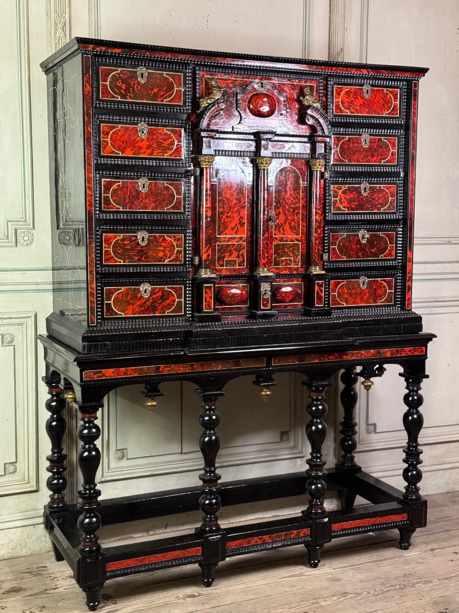 Important Cabinet Anversois En écaille, ébène Et Bronze, XVIIème Siècle  