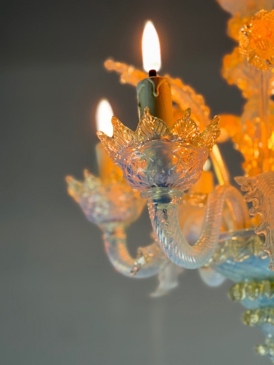 Small Venetian Chandelier In Opalescent Blue And Gold Murano Glass, 6 Arms Of Light Circa 1950-photo-4