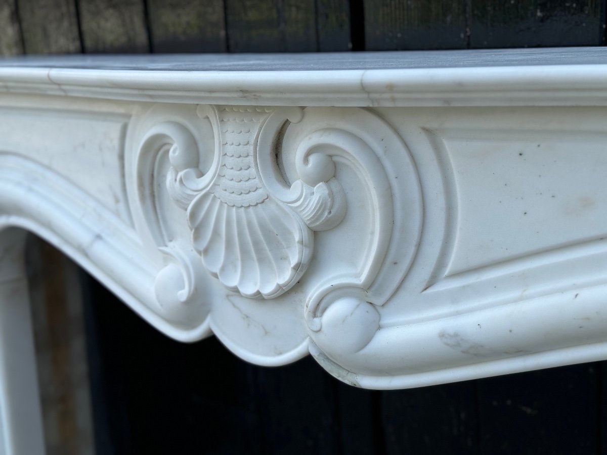 Louis XV Style White Carrara Marble Fireplace Circa 1980 -photo-2