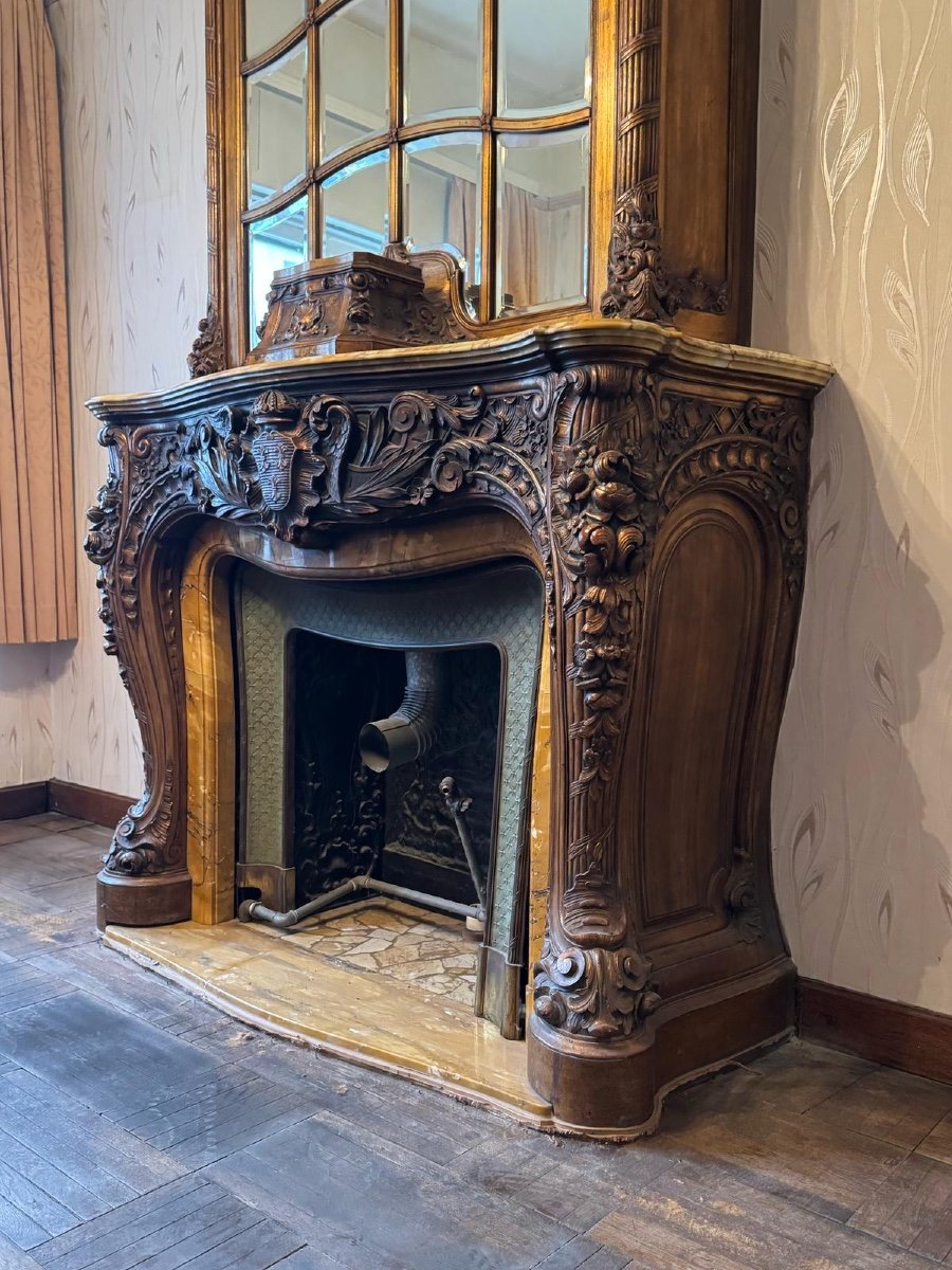 Impressive Fireplace And Its Trumeau In Carved Wood Underlined With Yellow Siena Marble -photo-4