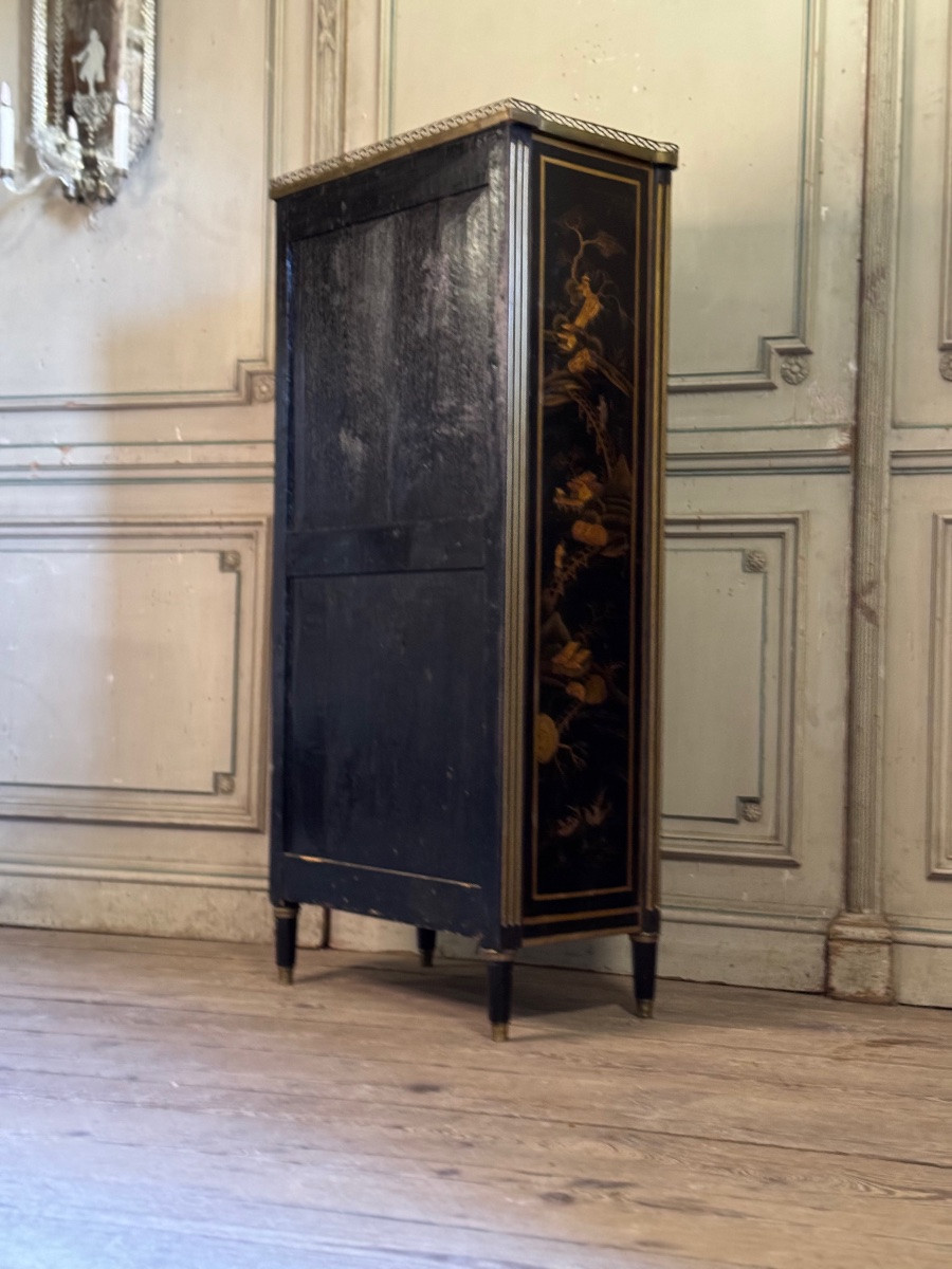 Pair Of Louis XVI Black And Gold Lacquered Weekly Tables, 18th Century-photo-3
