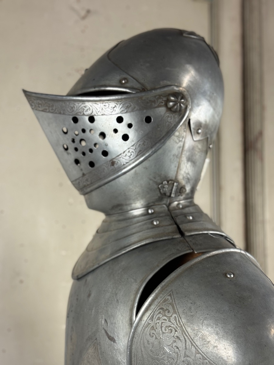Renaissance-style Armor, Circa 1880-photo-7