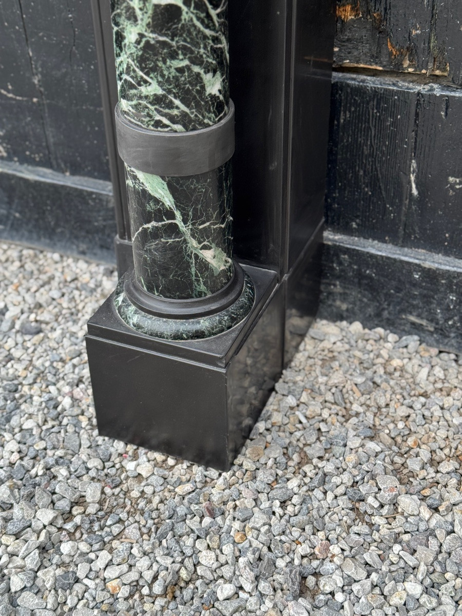 Cheminée Napoléon III en marbre noir de Belgique et vert antique, vers 1880-photo-5