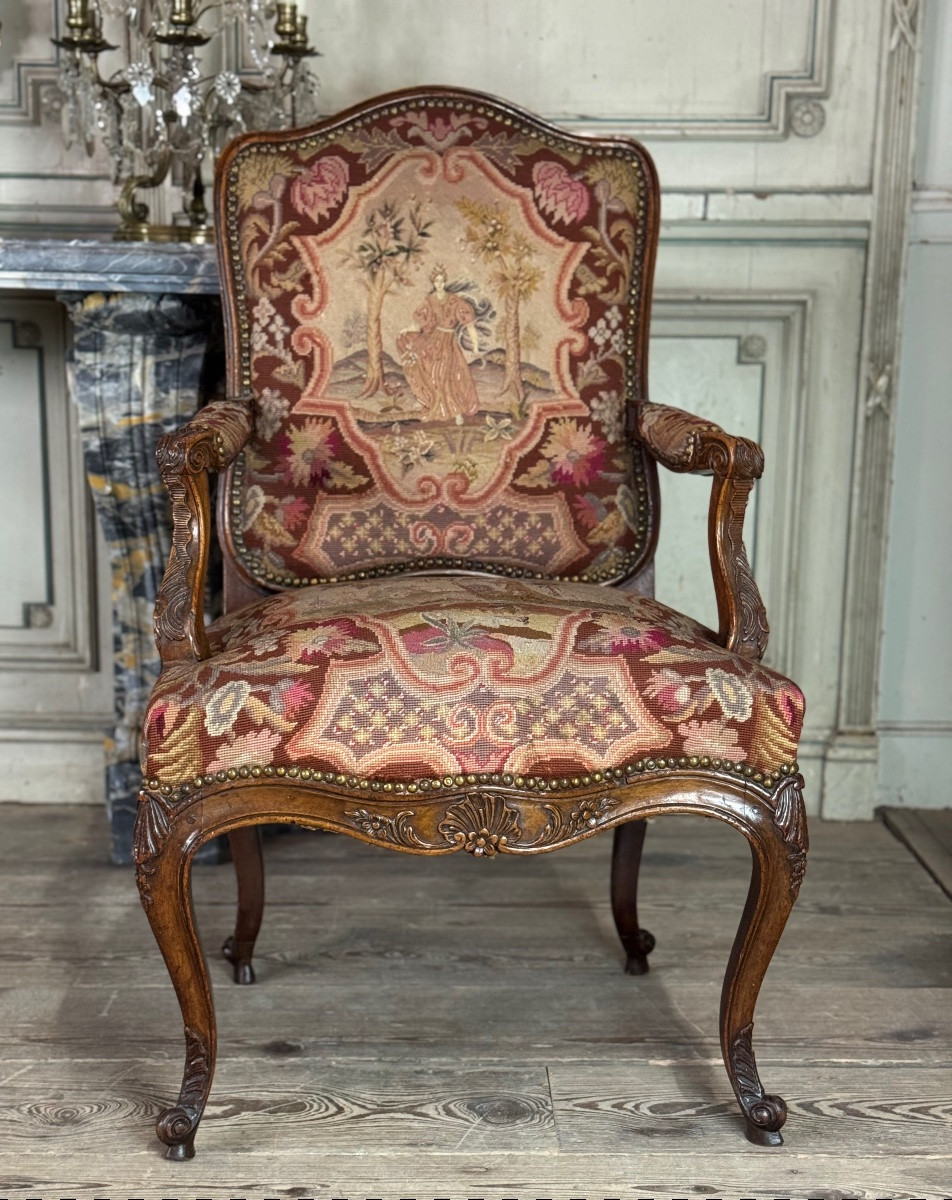 Louis XV Armchair In Carved Walnut, Needlepoint Tapestry, 18th Century -photo-4