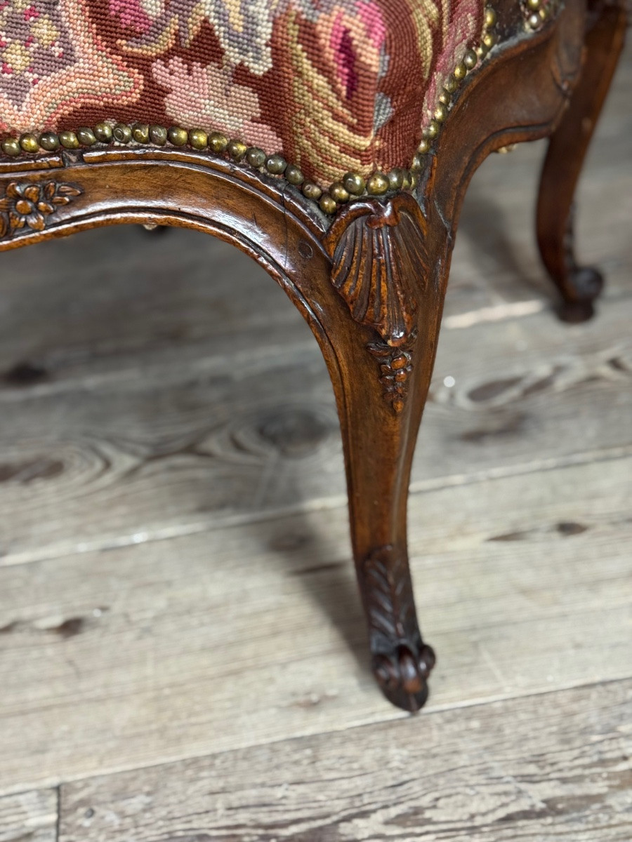 Louis XV Armchair In Carved Walnut, Needlepoint Tapestry, 18th Century -photo-4