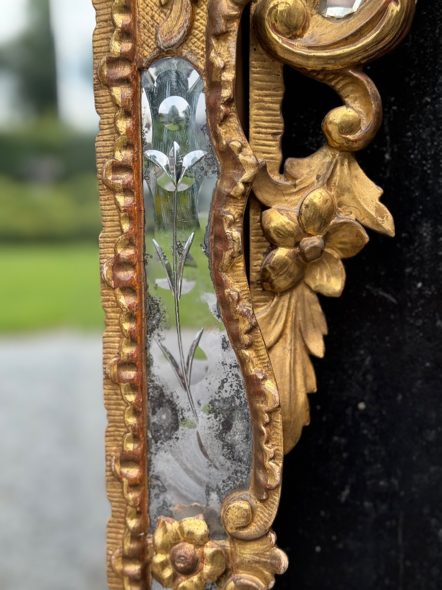 Miroir a parecloses de style Louis XV en bois doré , début XIXème, Empire Austro-Hongrois-photo-6